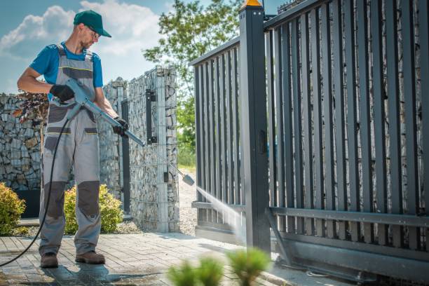 Best Patio and Deck Pressure Washing  in Redwood City, CA